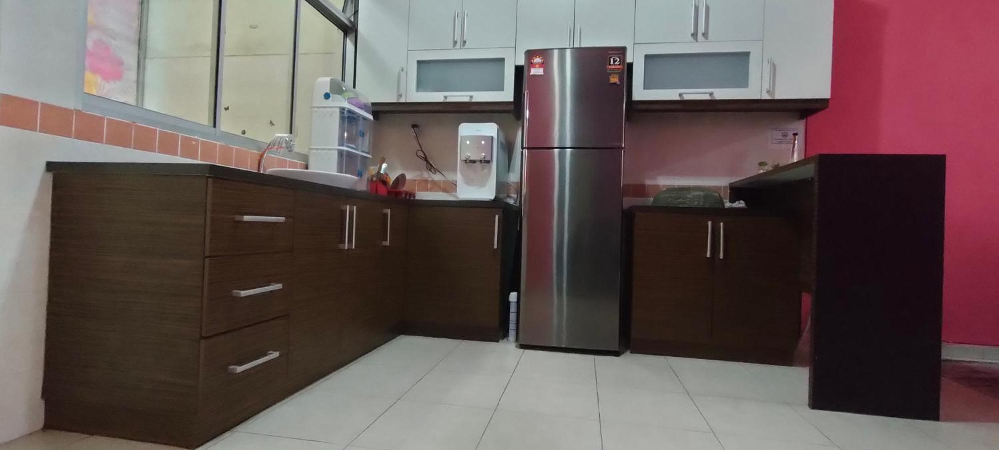 Zulaikha'S Homestay Ulu Tiram Johor Bahru Экстерьер фото
